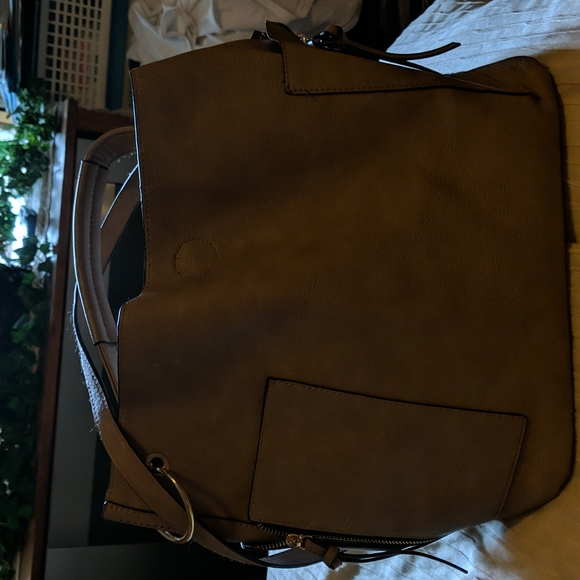 Purse - Picture 2 of 3